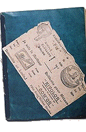 Couverture du cahier et papier buvard utilisé par Maximin